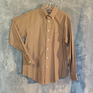 Men's business casual shirt